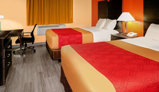 Econo Lodge Rome South in Rome
