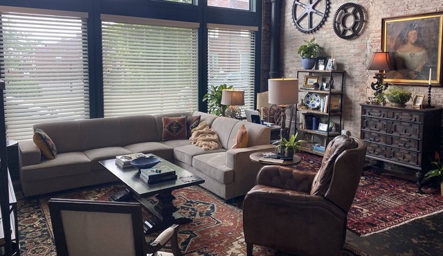 Elegant Downtown Loft / Walk to Beale St!