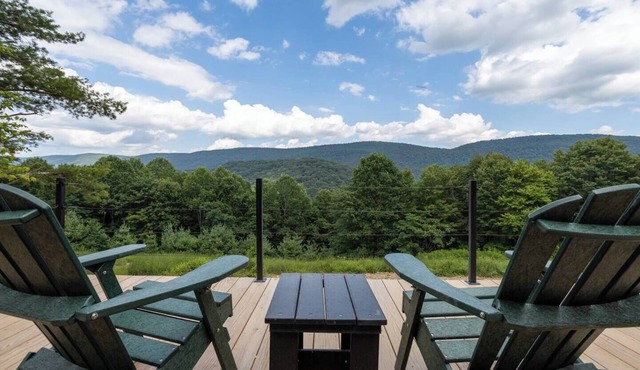 Epic View Cabin & Hiking! in Randolph County