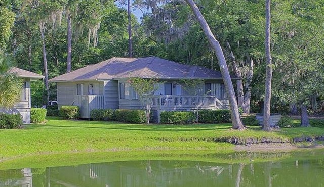 Exclusive Escape: Spacious Home in Gated Shipyard Community, with bikes to ride