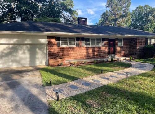 Extra listing do not book in Sanford