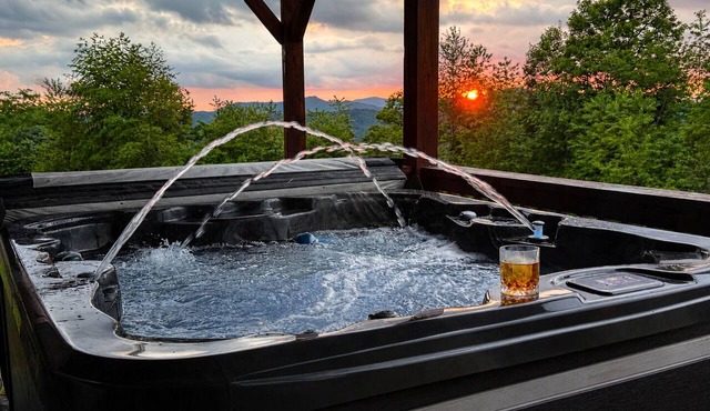 Fall Mountain Cabin | Hot Tub + Views | Sleeps 10 in Mars Hill