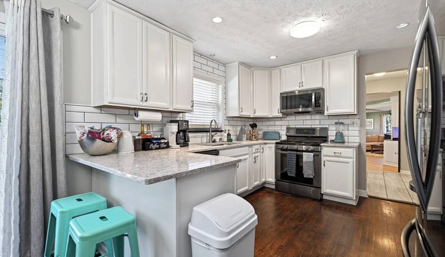 Family Getaway, Game Room, 4 Bed Room