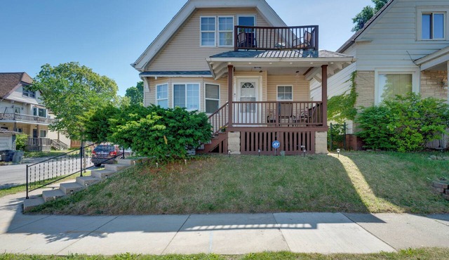 Fenced Yard! Spacious Home, 4 Mi to Dtwn Milwaukee in Milwaukee