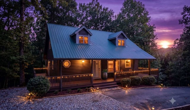 FROHE HUTTE l PRIVATE LUXURY GETAWAY & GAME ROOM