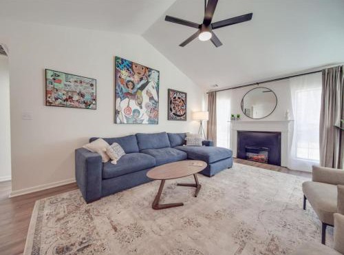 Fully Updated Cozy 3 BR Ranch Escape -WWC- Airport in Charlotte