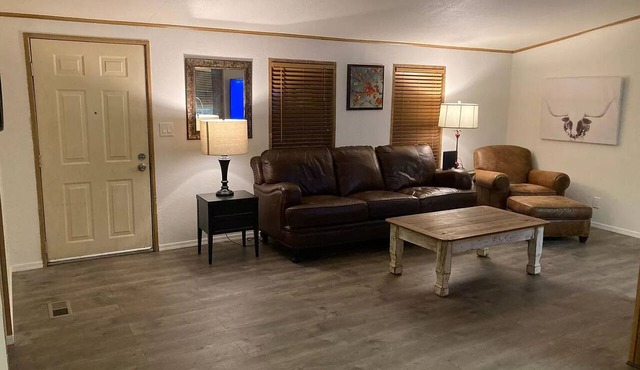 Fun Rustic 2/2 Single level in a great community. in Laughlin