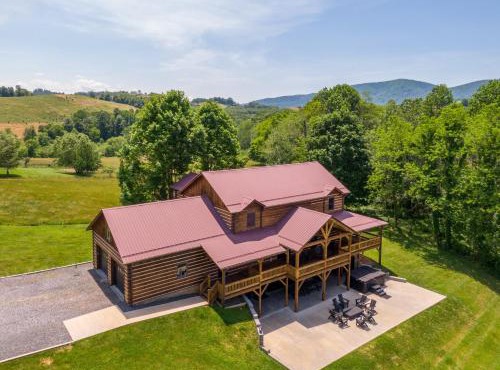 Grand Vista Lodge 7BR with Game Room