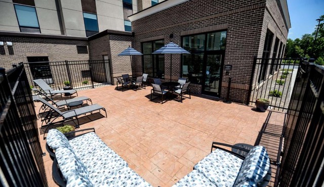 Hampton Inn & Suites Lenoir, NC