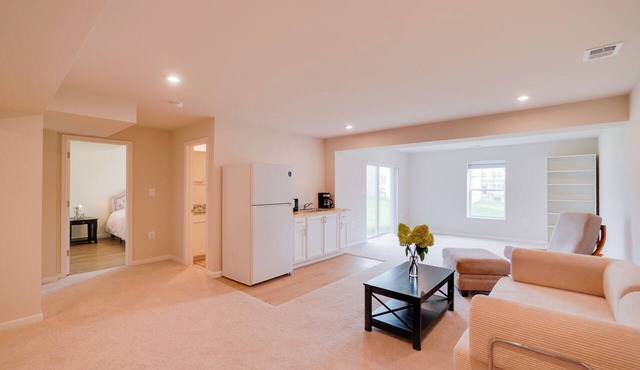 Harpers Ferry Hub! Cozy Ranson Unit For 2