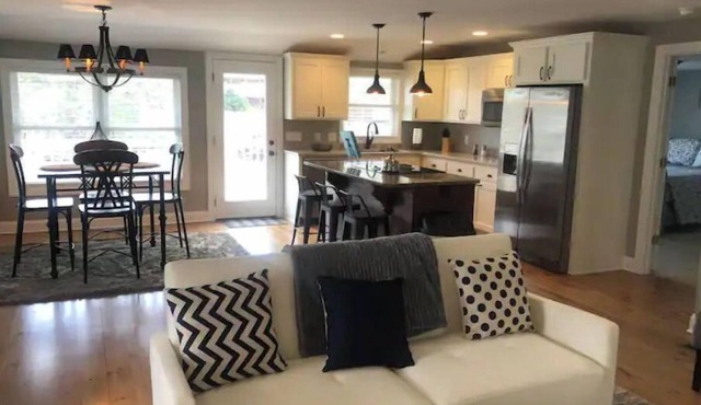 Hillside Haven on Lake Wateree- Entire House in Ridgeway