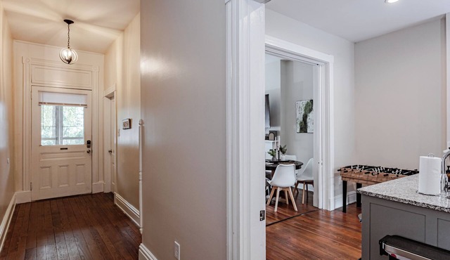 Historic Modern Walkable to to VCU in Richmond