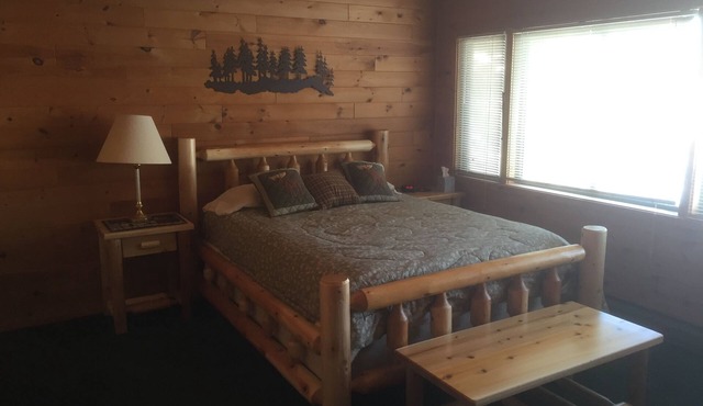 Historic Westhaven Lodge on Lake Vermilion - Since 1935 in Tower