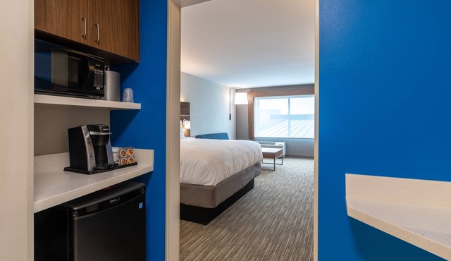 Holiday Inn Express & Suites Gainesville - Lake Lanier Area by IHG