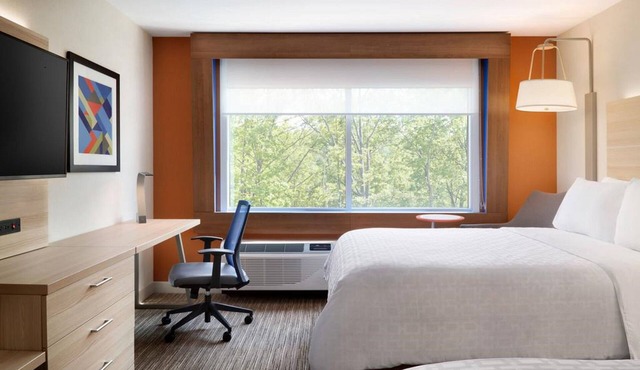 Holiday Inn Express & Suites Abingdon by IHG