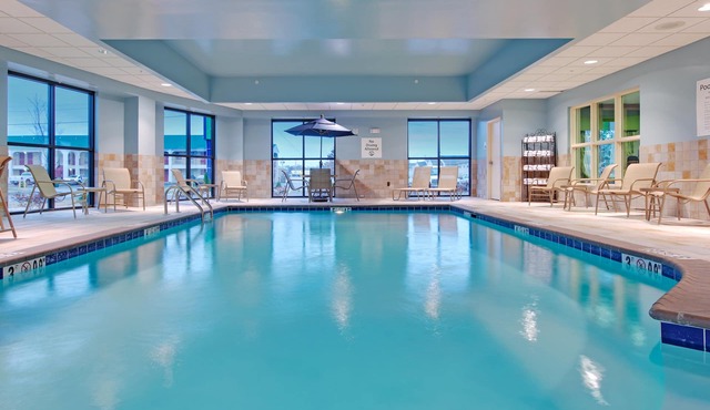 Holiday Inn Express & Suites Covington by IHG in Covington