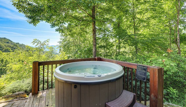 Hot Tub + Fire Pit: Spacious Waynesville Escape!
