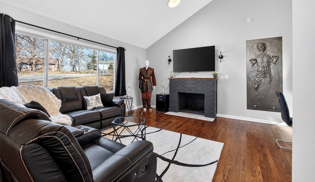 Immersive Star Wars Retreat - 13 Min to Arrowhead Stadium & KC Game Days in Independence