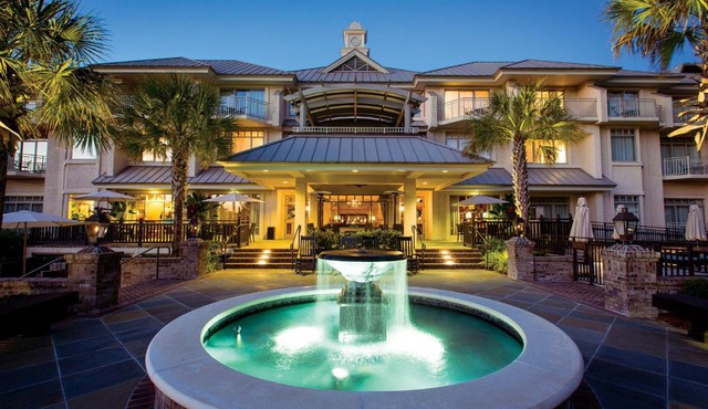 Inn and Club at Harbour Town