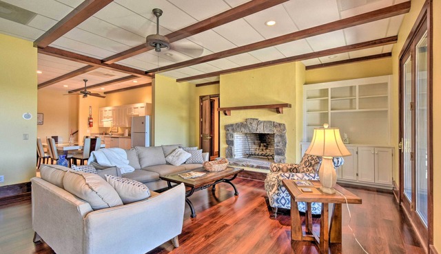 Inviting Bottom-Floor Apt at Owls Nest w/Views! in Clarkesville