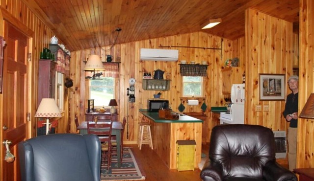 Just Country at Do Drop Inn Cabin Rentals