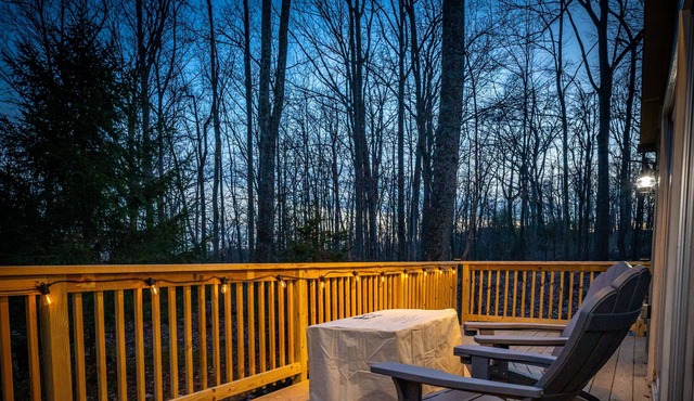 Lake/Beach Access-Near Hiking Trails- Fit Pit