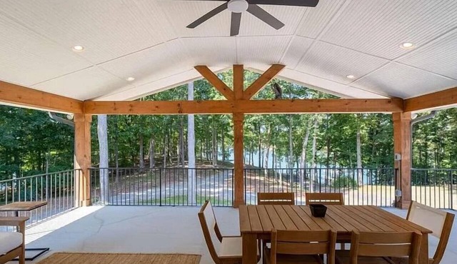 Lake Lanier Luxury Water Front Retreat with Large Dock, Boat Rental & Lake Views