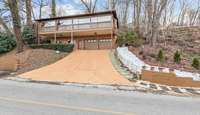 Lakeshore Upper Unit