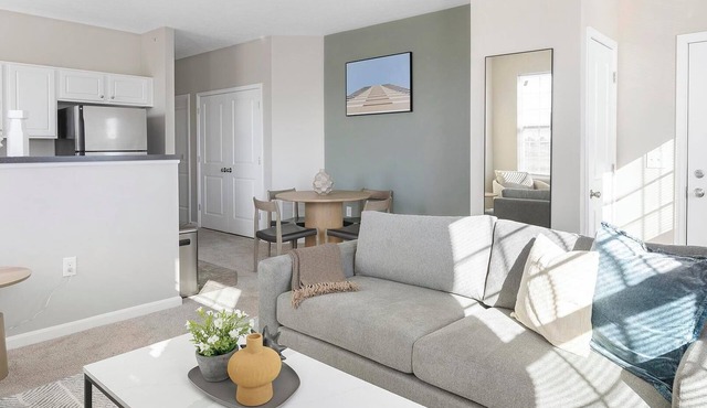 Landing | Amazing 2BD, Clubhouse, Pool