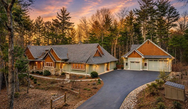 LUX 3 Acrs Retreat | Game Room/Hot Tub/BBQ/FirePit