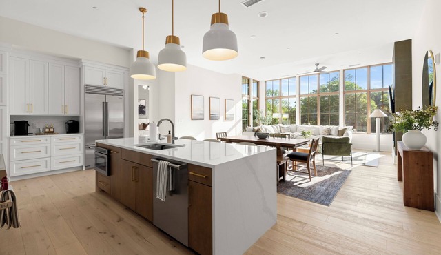 Luxe New 3BR Adair Park Downtown Woodstock in Woodstock