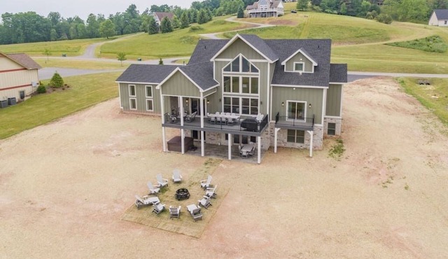 Luxury Deep Creek Lake House w/Pool & Theater