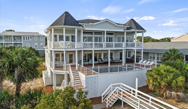 Luxury Direct Oceanfront NEW Private Elevated Pool and Spa! Limo Golf Cart Included