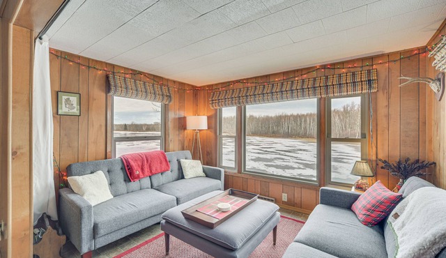 Mason Cabin w/Private Dock on Marengo Lake! in Mason