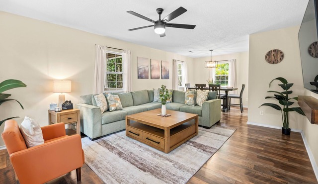 Mountain City Hideaway - Downtown Asheville Retreat with Game Room, Deck + Grill
