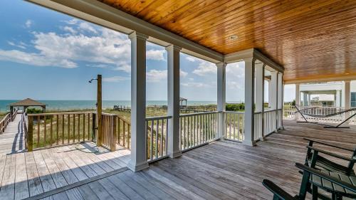 Mr, Bugs Summer House home by Peace Vacations
