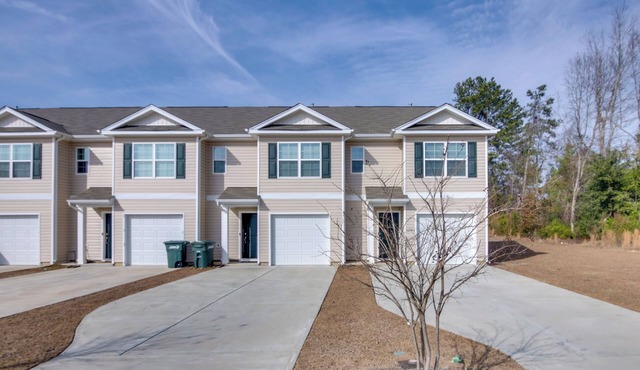 Near Base & Shopping: Modern Sumter Townhome! in Sumter