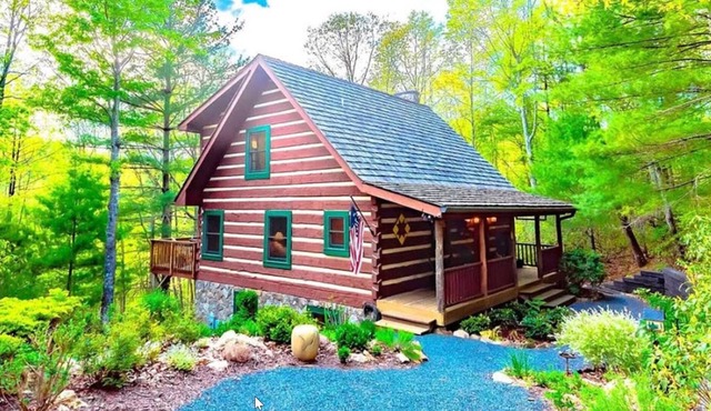 NEW LISTING! Peaceful cabin nestled in the woods.
