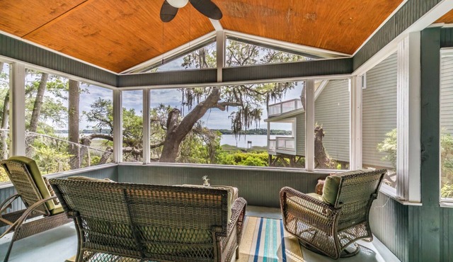 NEW LISTING! Views of Intracoastal Waterway - Sleep 4 in Port Royal