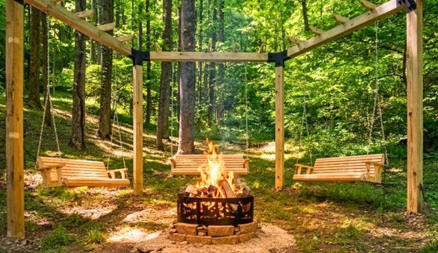 New River Cabin Retreat: Sauna, Game Room, Creek & ATV Trails