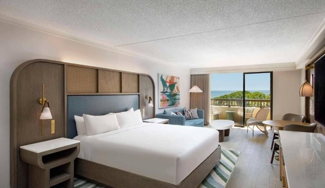 Ocean View Suite! Beachfront Location, Pools! Mini Gold & Tennis Court Onsite!