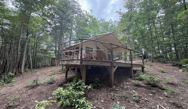 Off-Grid Glamping Retreat | 180 Private Acres
