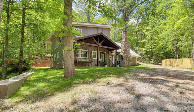 On-Site Biking Trails! Dahlonega Adventure Base