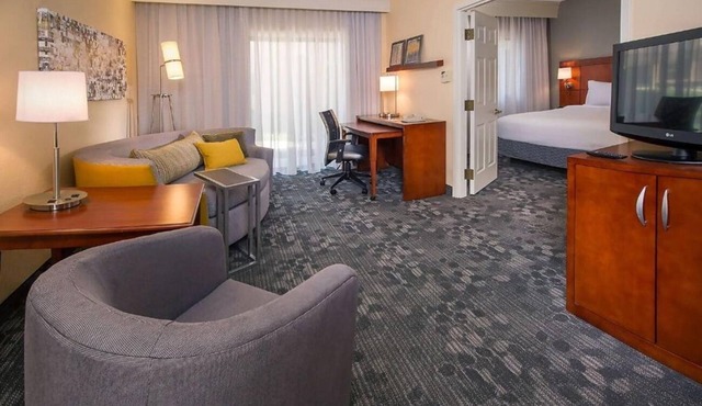 Peaceful Getaway | Gym, Pet-Friendly | Near Music Pavilion & UNC Charlotte