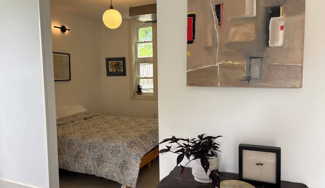 Peaceful studio 5.6 miles, 10 minute drive from FIFA World Cup stadium in Independence