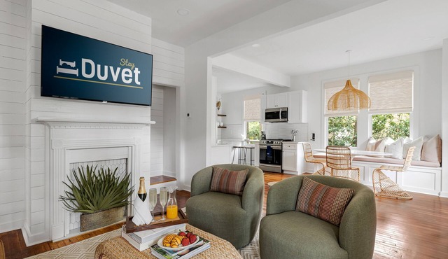Prime Location in Park Circle | The Aloha Cottage