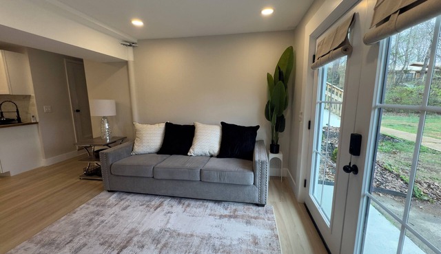 Private Mother-Law Suite 1BR All Utilities Included Washer/Dryer Near Hwy 58