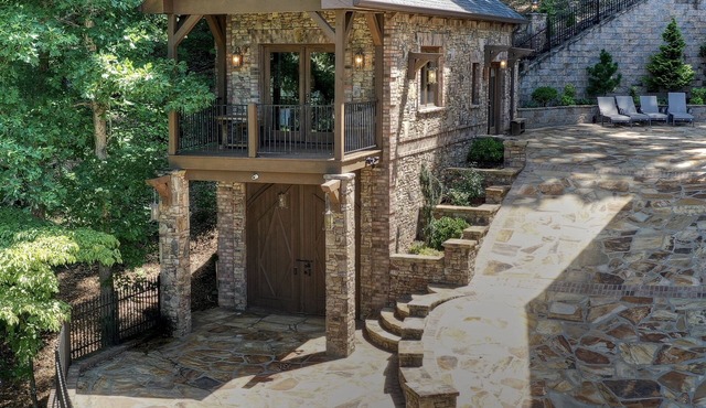 Private Mountain Rock Cabin with Spectacular Views