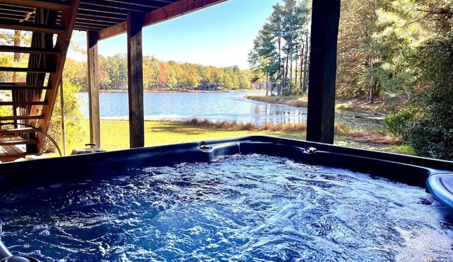 Private Waterfront Cabin with Dock in Dewitt