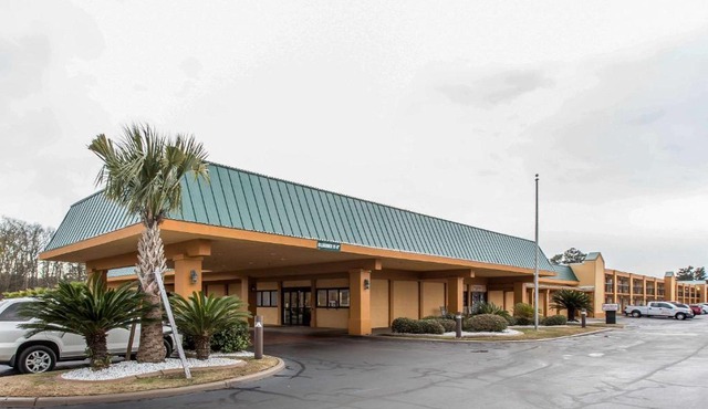 Quality Inn Savannah Midtown in Savannah